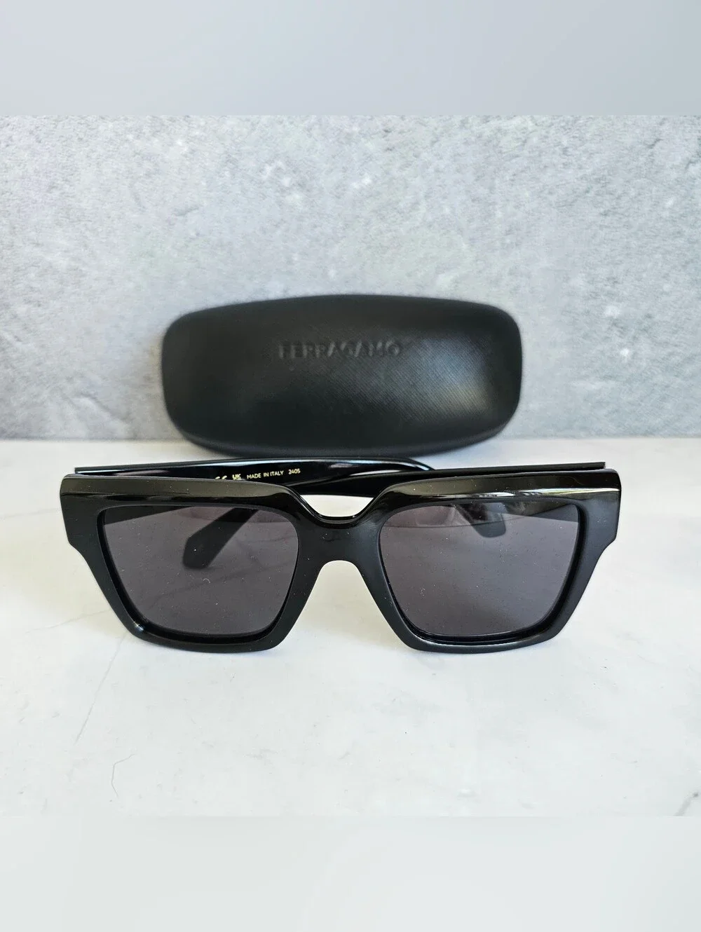 🖤 Ferragamo Gancini Sunglasses 🖤
